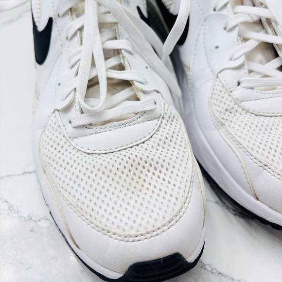 Nike Women’s Air Max Excee Shoes - Picture 5 of 10